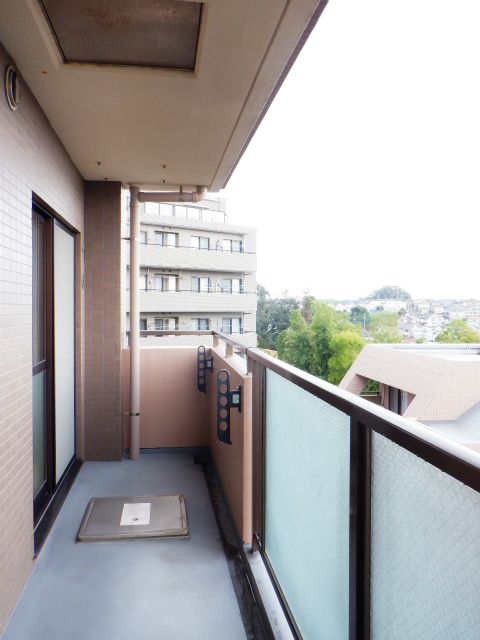 北寺尾大滝マンション ベランダ