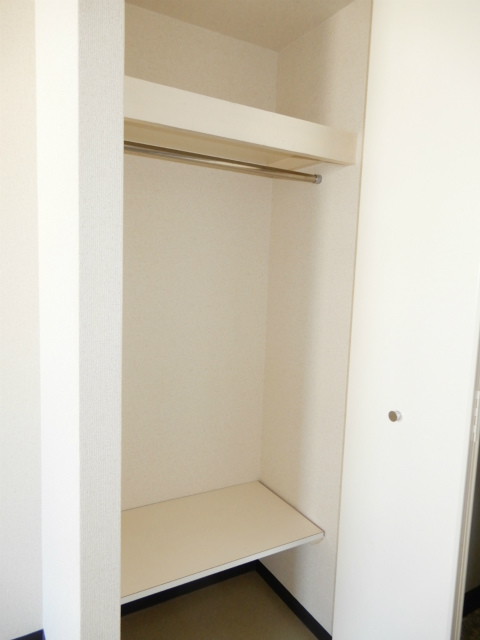 アクシルコート新大橋 収納