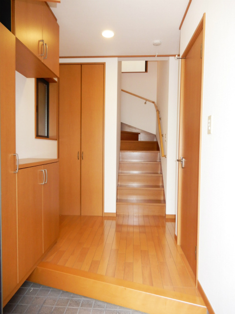 大崎２丁目戸建 玄関
