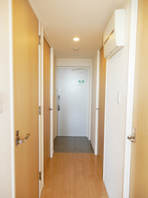 ヴィスタージュ横濱東寺尾 玄関