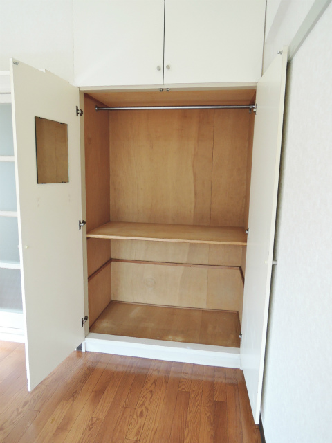 ハイタウン梅屋敷 収納