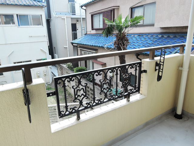 ハイタウン梅屋敷 ベランダ