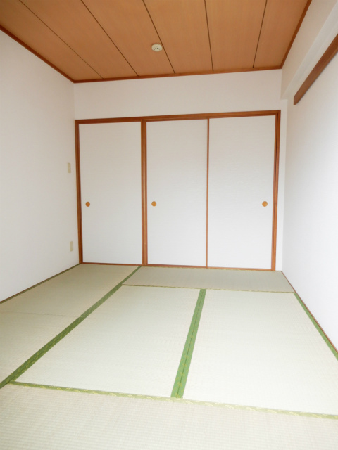 ダイアパレス鶴見中央 リビング