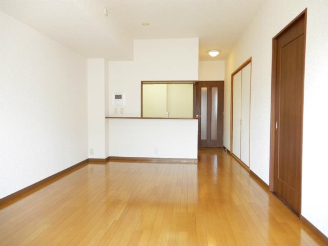 クリオ上星川壱番館 リビング