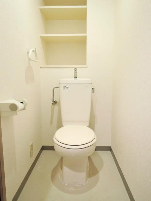 ガルファーサ新横浜 トイレ
